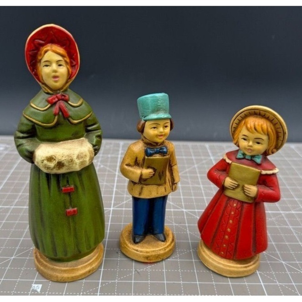 Vintage Christmas Caroler Paper Mache Light Wood 3 Figures Japan Signed